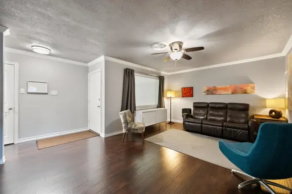 5609 Westcreek Drive, Fort Worth, TX 76133
