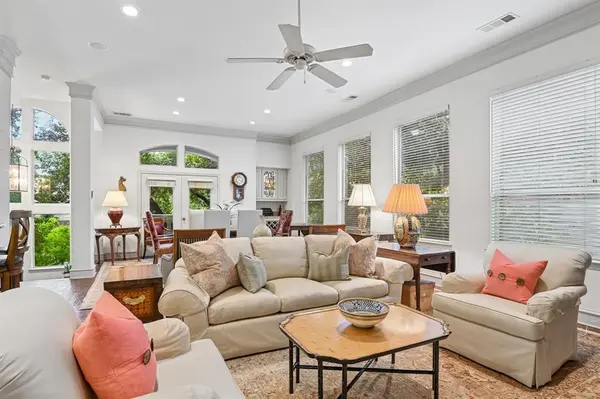 4229 N Hall Street #D, Dallas, TX 75219