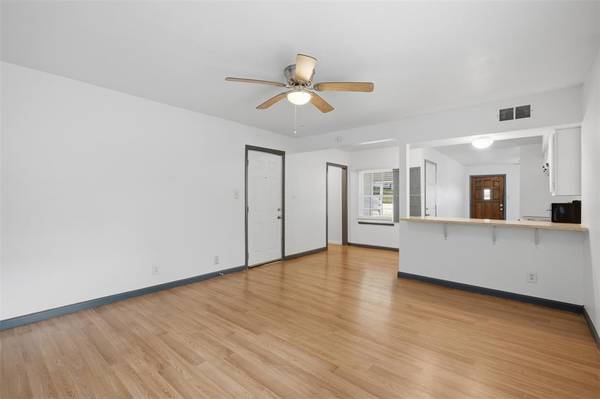 620 E Sears Street, Denison, TX 75021