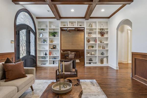 6805 Columbine Way, Plano, TX 75093