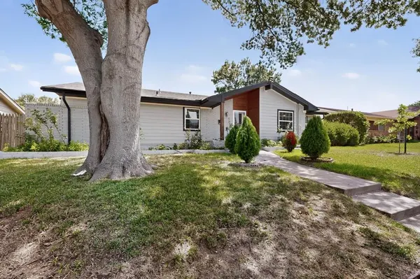 1514 Douglas Drive, Garland, TX 75041