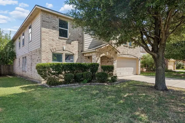 3924 Estrella Court, Fort Worth, TX 76106