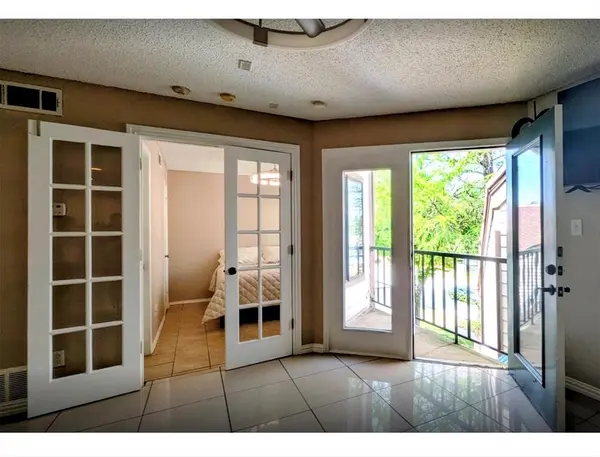 2312 Balsam Drive #A303, Arlington, TX 76006