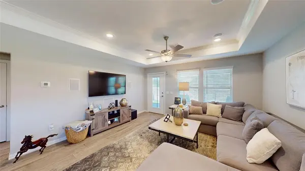 945 Hidden Eddy Drive, Mckinney, TX 75071