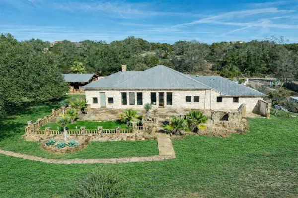 340 Barton Ranch Road, Dripping Springs, TX 78620