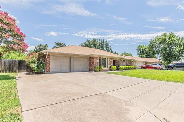 5532 Misty Meadow Drive, North Richland Hills, TX 76180