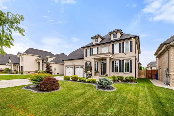 940 WESTWOOD Drive, Lakeshore, ON N0R 1A0