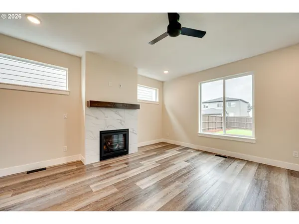 3443 SE 8TH AVE, Battle Ground, WA 98604