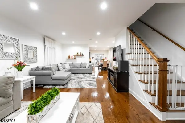 144 Silleck St, Clifton City, NJ 07013