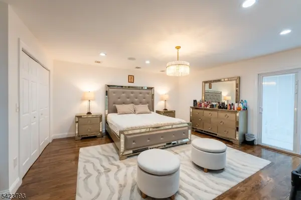 144 Silleck St, Clifton City, NJ 07013