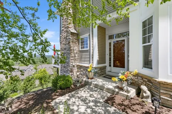 49 Junegrass Way, Allamuchy Twp., NJ 07840