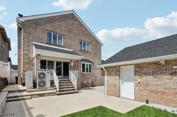 11 Linden Ave, Kearny Town, NJ 07032