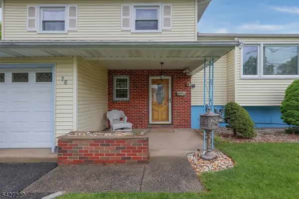 76 Harrison St, Clark Twp., NJ 07066