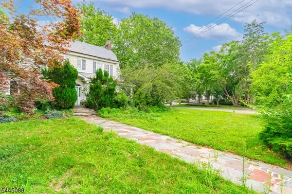 474 Cooper St, Woodbury City, NJ 08096
