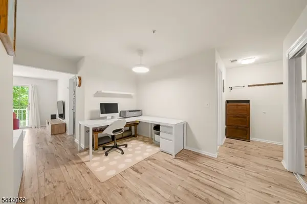 273 Potomac Dr, Bernards Twp., NJ 07920