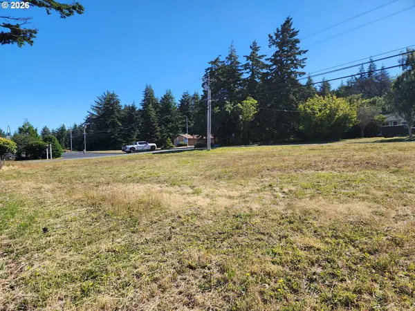 Twentieth ST, Port Orford, OR 97465