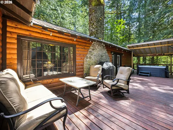 26845 E ROLLING RIFFLE LN, Rhododendron, OR 97049