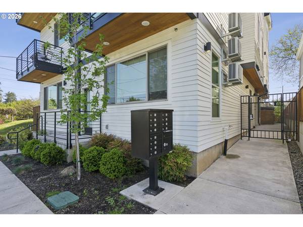6610 N GREENWICH AVE #5, Portland, OR 97217