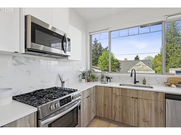 6610 N GREENWICH AVE #5, Portland, OR 97217