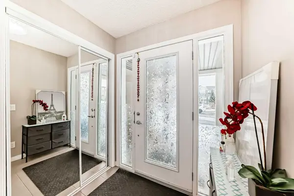 127 Windford GDNS SW, Airdrie, AB T4B 4A5