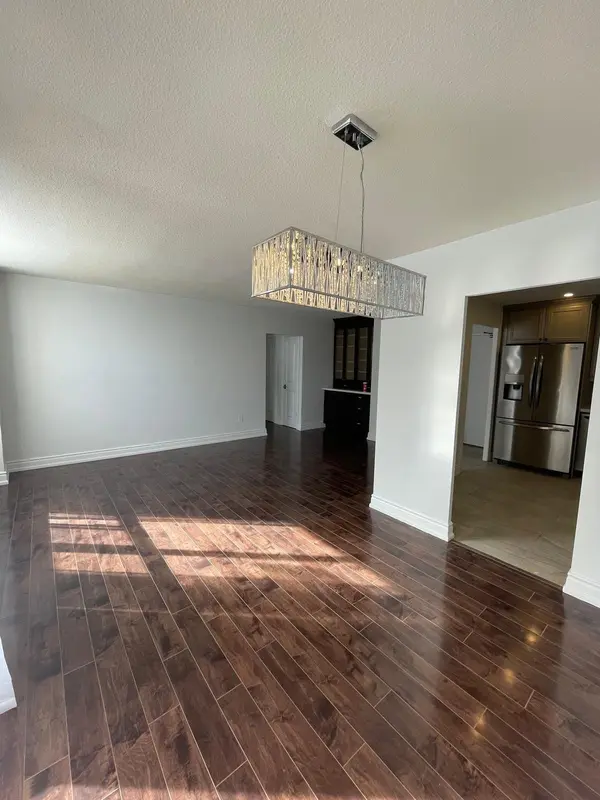 10 Edgecliff Golfway #504, Toronto C11, ON M3C 3A3