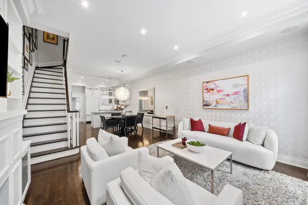 208A Merton ST, Toronto C10, ON M4S 1A1