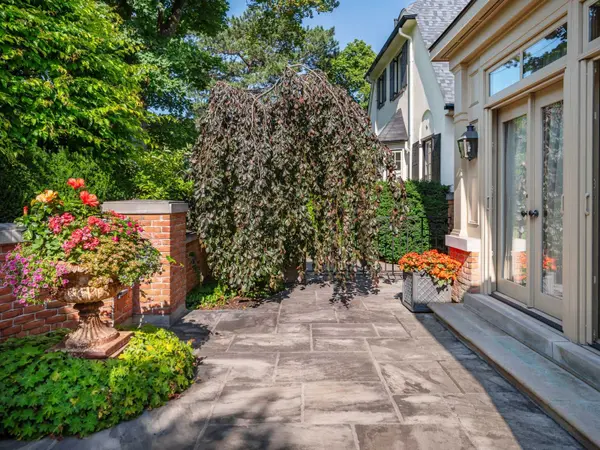 449 Blythwood RD, Toronto C12, ON M4N 1A8