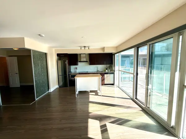 352 Front ST W #614, Toronto C01, ON M5V 0K3