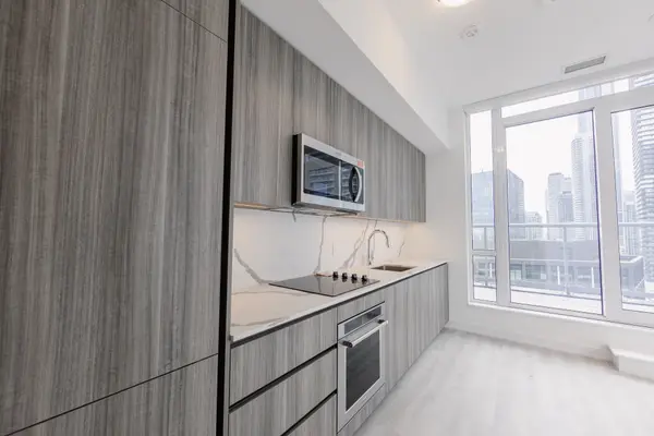 15 Richardson ST #2116, Toronto C08, ON M5A 0Y5