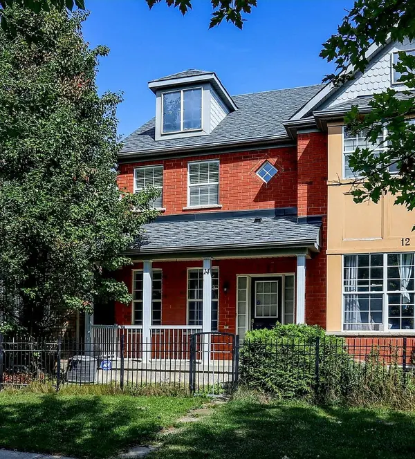14 Milroy LN, Markham, ON L6B 1B5