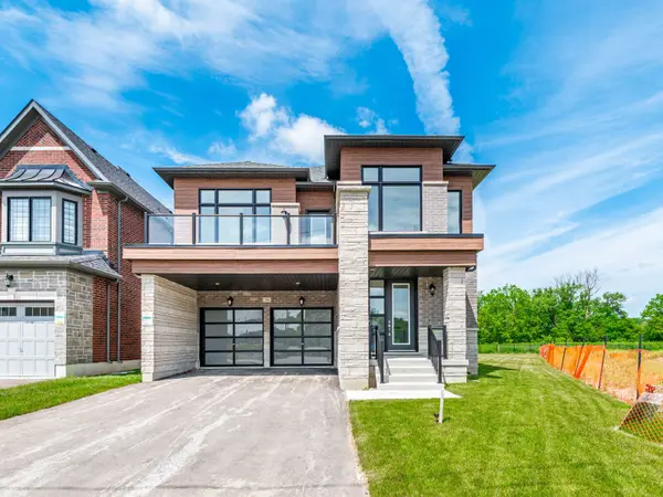 34 Montorio DR, Richmond Hill, ON L4E 1N4