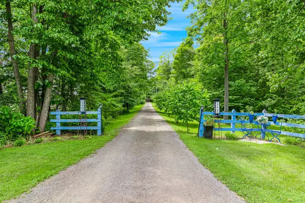 17962 9th Line, East Gwillimbury, ON L0G 1M0