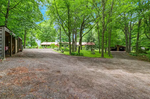 17962 9th Line, East Gwillimbury, ON L0G 1M0