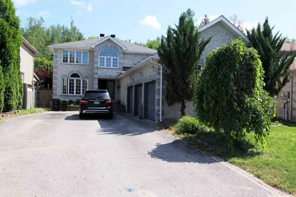 37 Grants WAY, Barrie, ON L4N 0J4