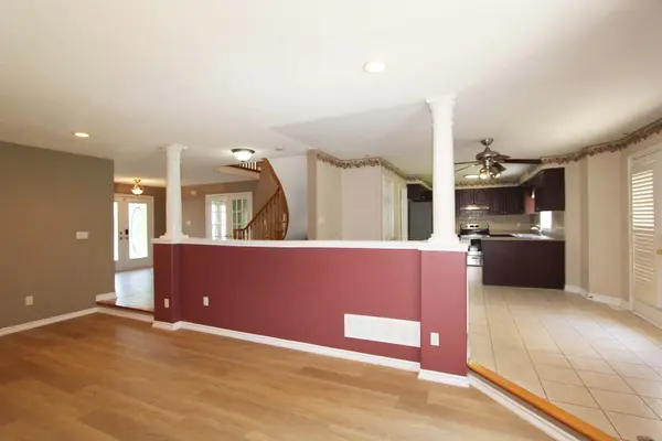 37 Grants WAY, Barrie, ON L4N 0J4