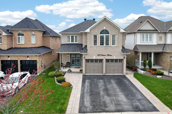 12 Orleans AVE, Barrie, ON L4M 0B1