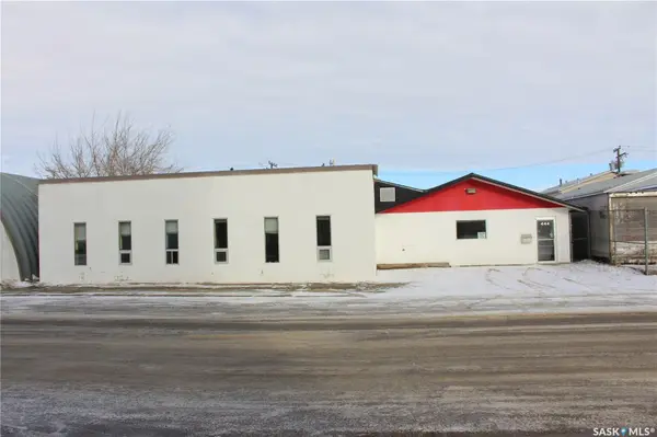 444 RIVER STREET W, Moose Jaw, SK S6H 6J6