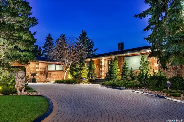 15 Quappelle COURT, Saskatoon, SK S7K 1C2