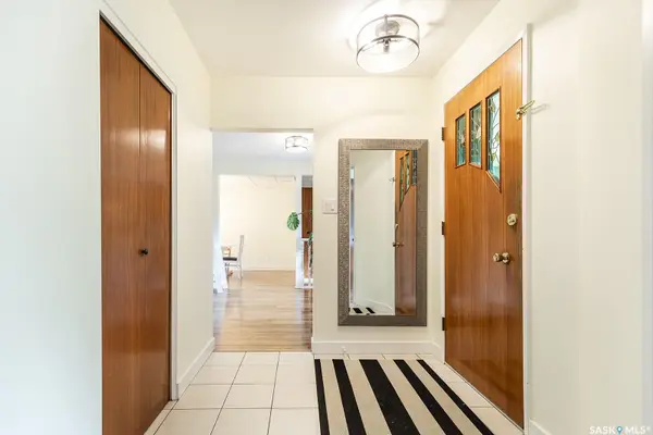 4 Rutter CRESCENT, Saskatoon, SK S7H 3B7