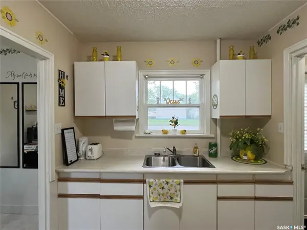 1501 3rd STREET, Estevan, SK S4A 0S5