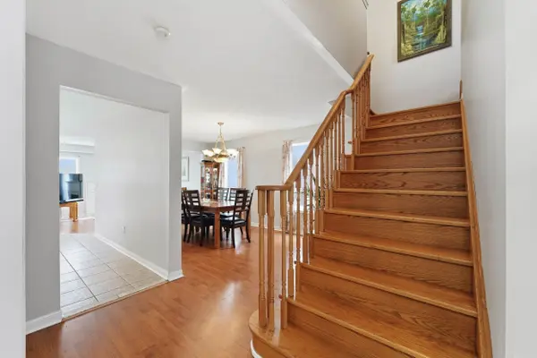 83 Headwater RD, Caledon, ON L7E 2W4