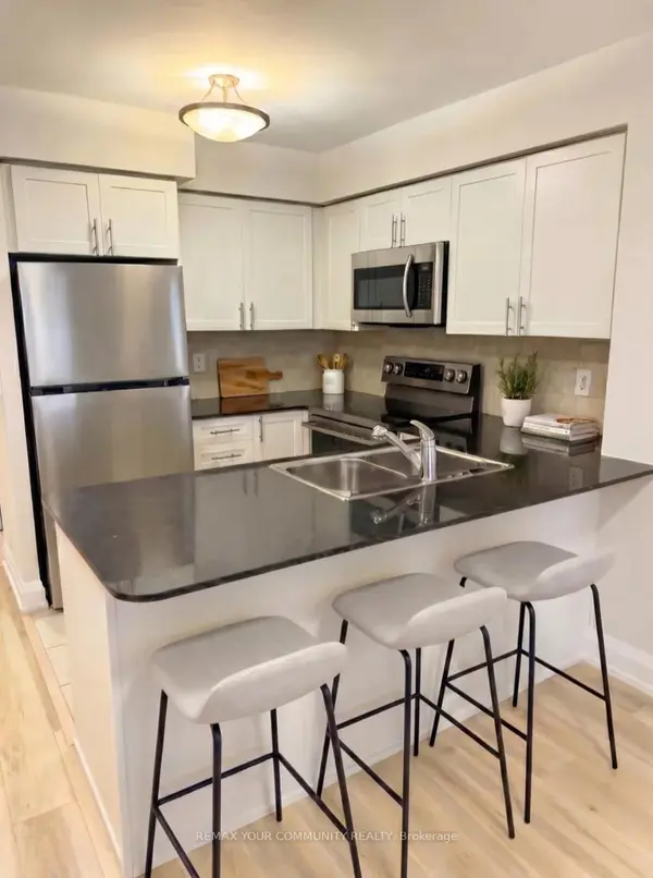 55 De Boers DR #701, Toronto W05, ON M3J 0G5