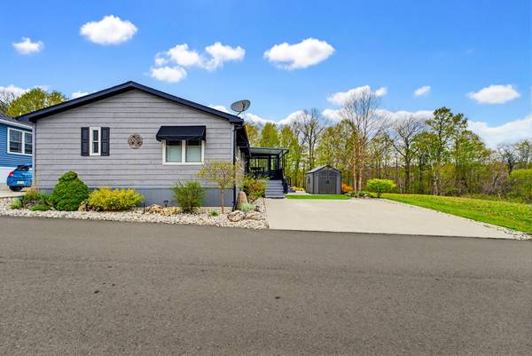 4449 Milburough Line #2 Cedar Street, Burlington, ON L7P 0C5
