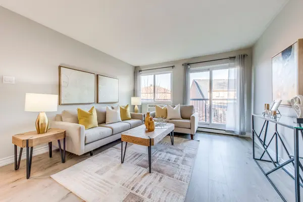 1450 Glen Abbey Gate #823, Oakville, ON L6M 2V7