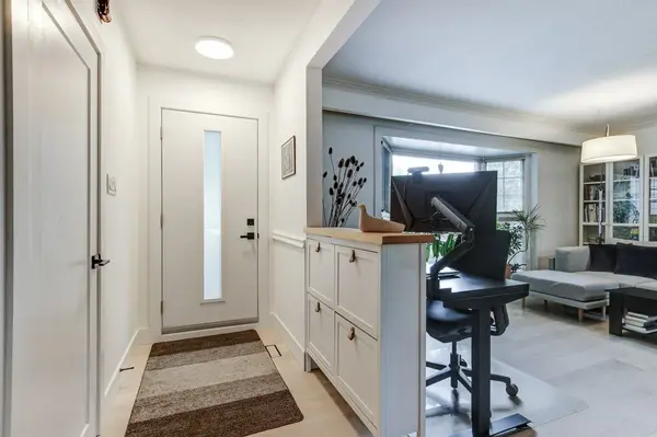 5322 Windermere DR, Burlington, ON L7L 3M1