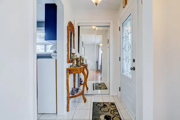 150 Folkstone CRES, Brampton, ON L6T 3M5