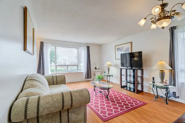 150 Folkstone CRES, Brampton, ON L6T 3M5