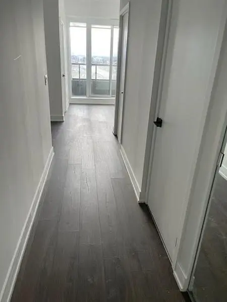 2481 Taunton RD #1202, Oakville, ON L6H 3R7