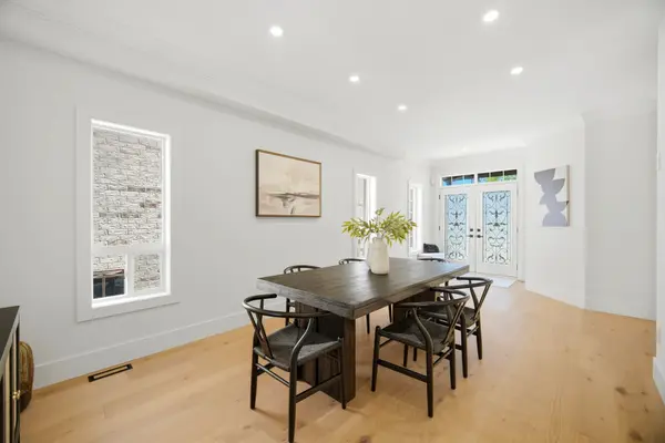 92 Headwater RD, Caledon, ON L7E 2Z3
