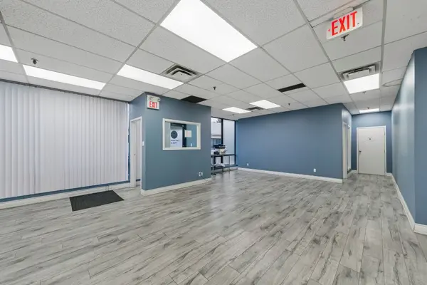 6665 Tomken RD #11-14, Mississauga, ON L5T 2C4